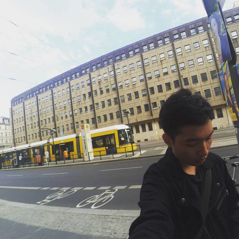 img-1537175131.jpg