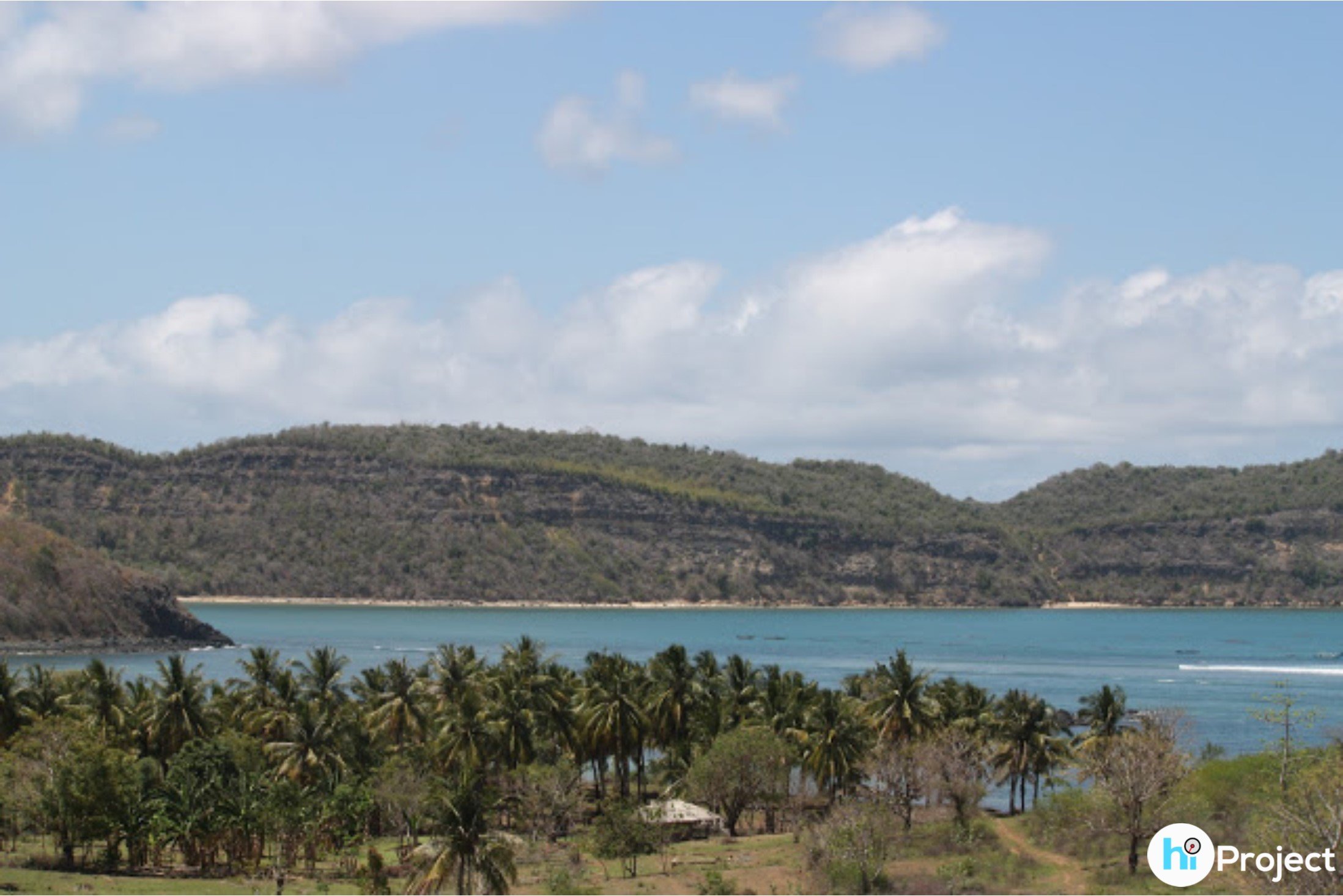 img-1539829501.jpg