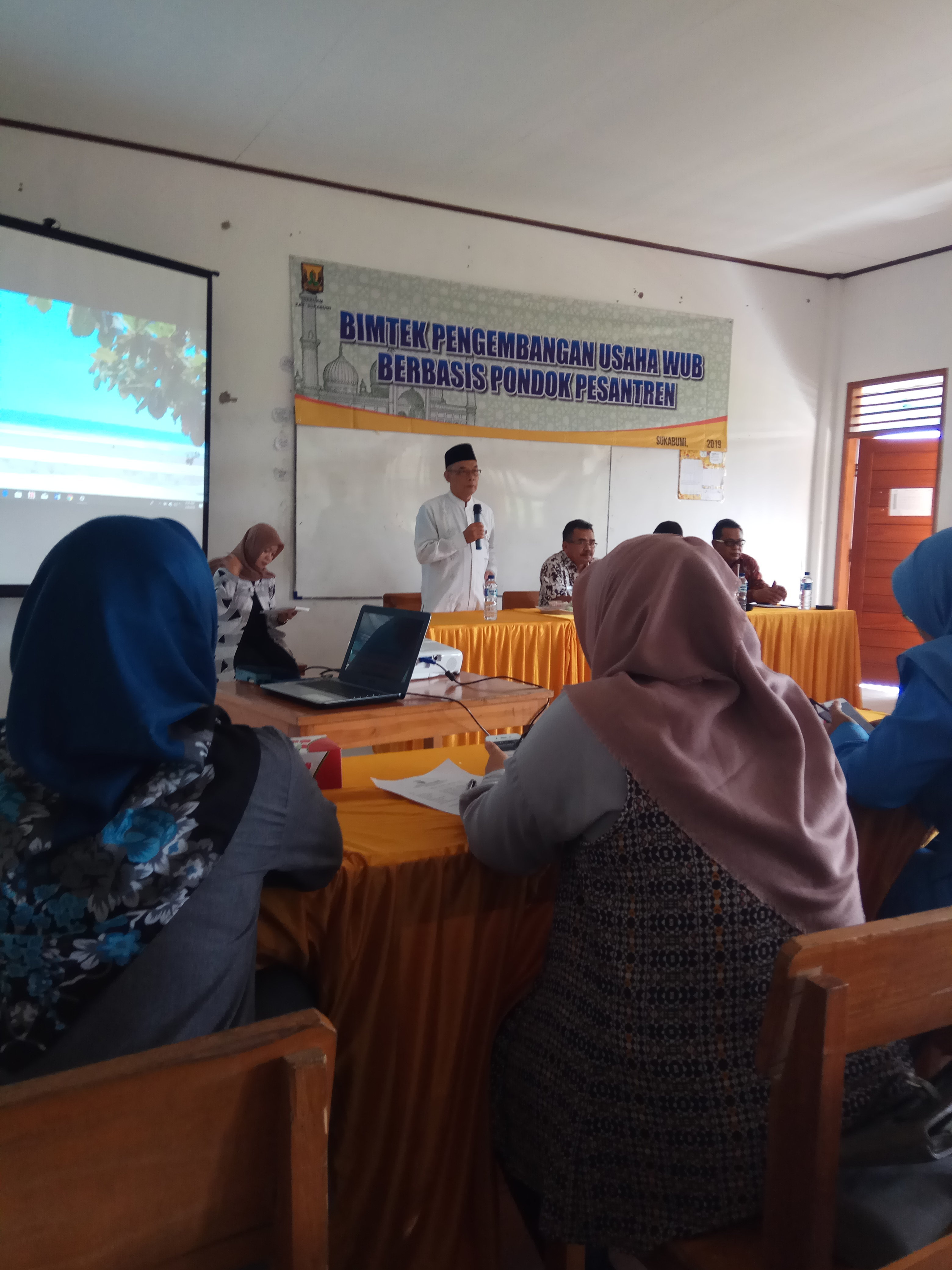 img-1549421855.jpg