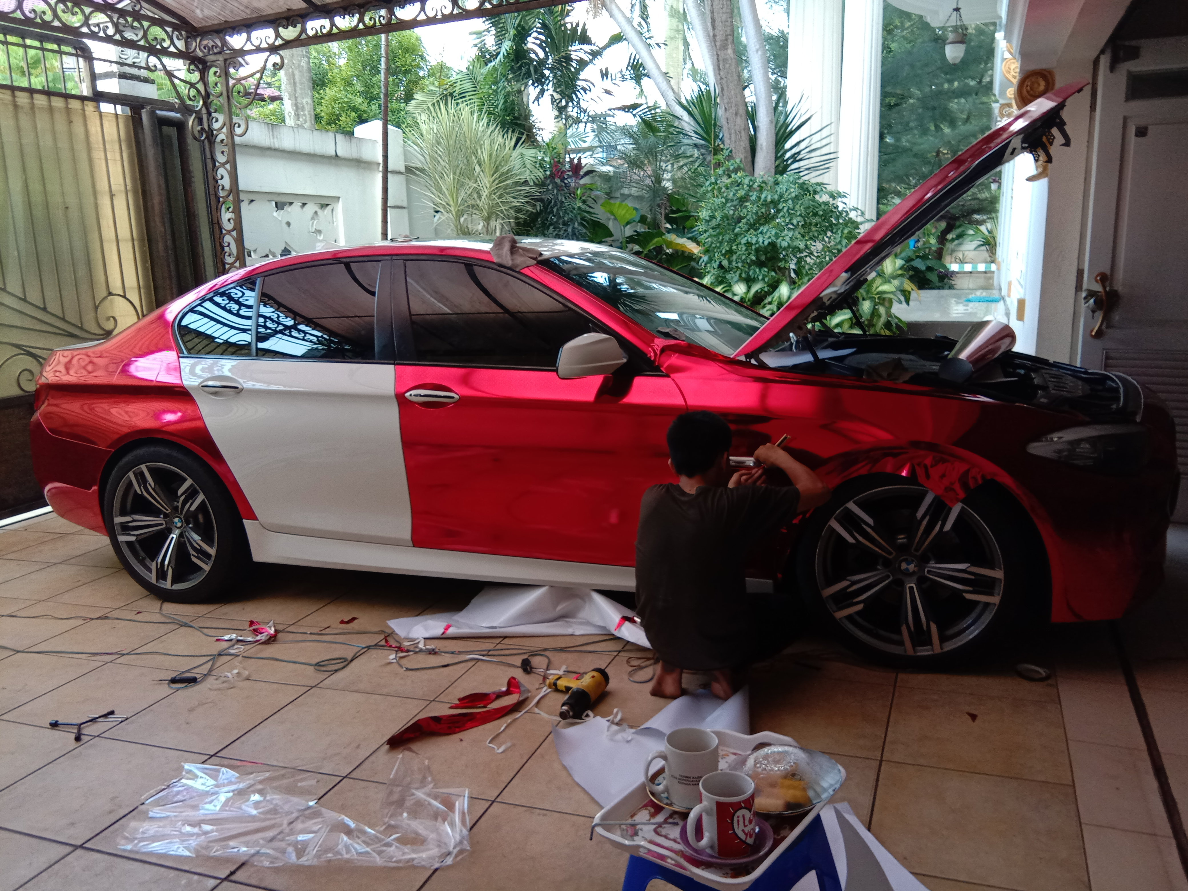 Wrapping Sticker Mobil Jakarta Selatan