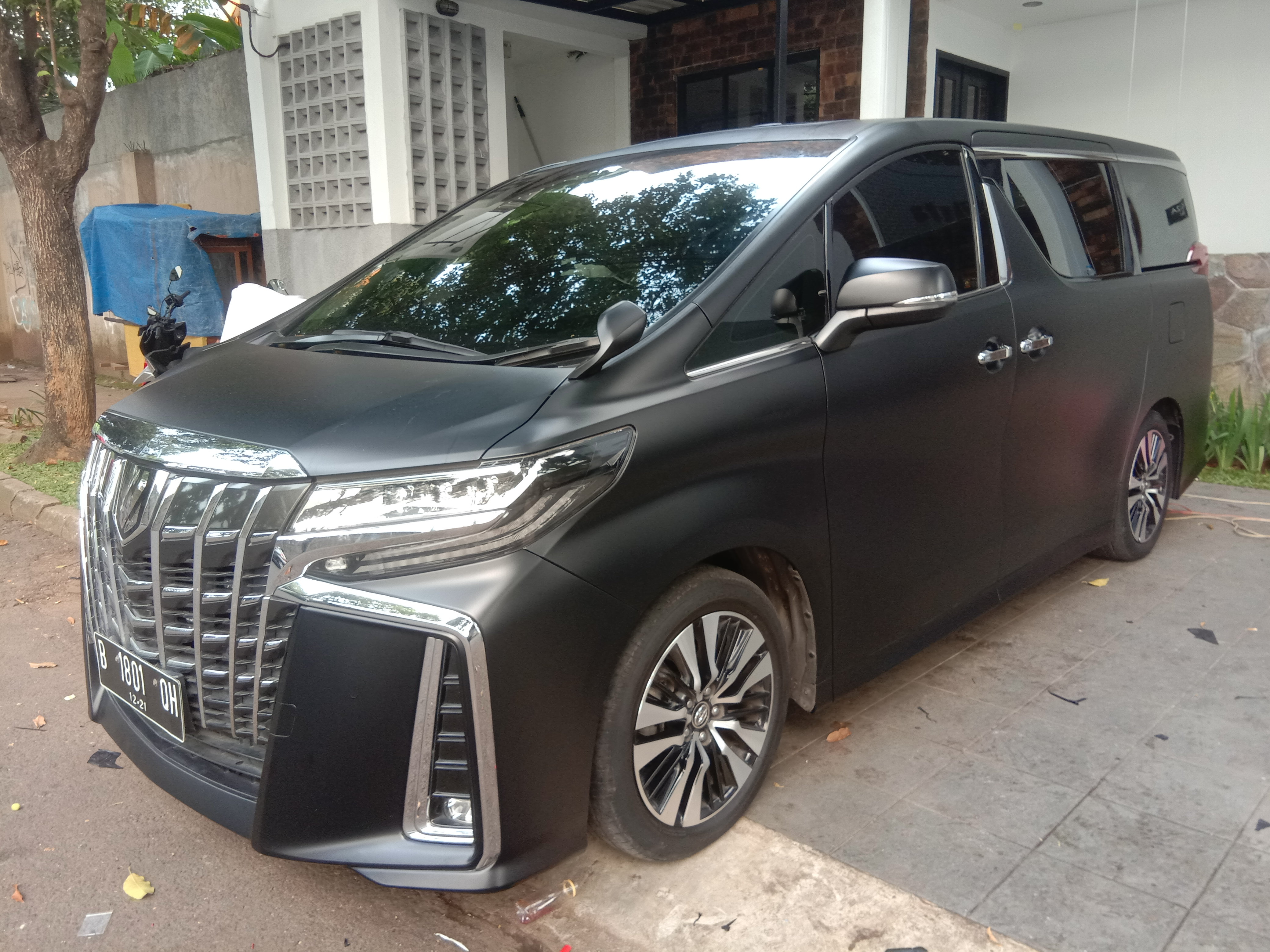 Jasa pasang wrapping sticker mobil