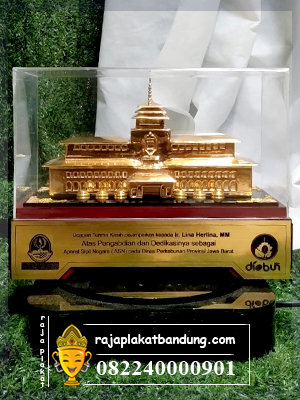 souvenir kecapi, souvenir gedung sate