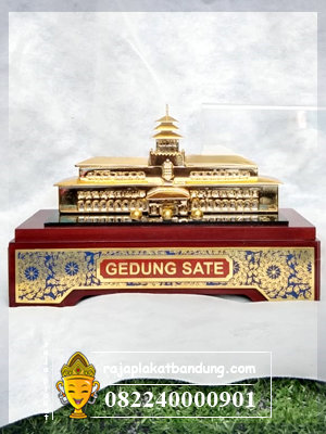 plakat gedungsate, souvenir gedung sate, plakat bandung, souvenir bandung, plakat jawabarat, souvenir jawa barat, miniatur bandung,