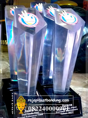 plakat resin piala, resin, plakat bandung, contoh plakat resin, contoh piala resin