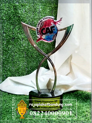 piala custom betta caf, piala pertamina, piala custom, pala kuningan, piala mewah, piala bandung, piala penghargaan, piala kenang kenangan, piala perlombaan, piala mewah