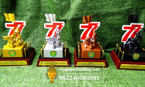 piala rindam siliwangi, piala rindam, piala siliwangi, piala secaba ad, piala tni, piala tni ad, piala tni au, piala tni al, piala ad, piala au, piala al, piala siliwangi, piala tentara, miniatur tentara, miniatur tni, miniatur macan, miniatur tni ad, toko miniatur, pusat miniatur, grosir miniatur