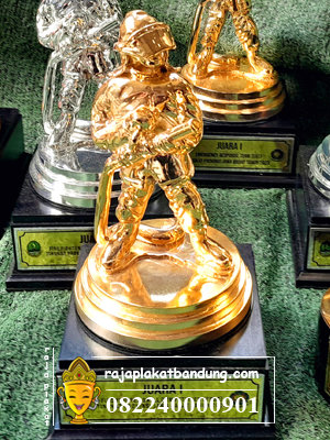 piala custom, jual piala custom, toko piala custom, contoh piala custom, miniatur pemadam kebakaran, miniatur damkar, miniatur tentara, miniatur, toko miniatur bandung, miniatur kuningan, miniatur pemerintah, miniatur pemerintahan, jual miniatur, miniatur bandung, piala miniatur, pabrik miniatur