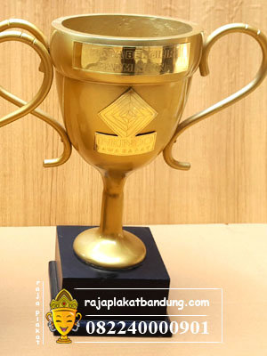 piala custom, jual piala custom, toko piala custom, contoh piala custom, piala futsal, piala sepakbola, desain piala futsal, desain piala sepakbola, contoh piala futsal, desain piala futsal, toko piala bandung, toko piala futsal, toko piala sepakbola, pusat piala sepakbola, piala sepakbola resin, piala futsal resin, piala bola cucstom, piala sepakbola custom, piala futsal custom