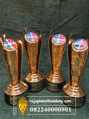 piala bank bsg, plaka bank, piala perbankan, piala bank sulawesi, piala bank, piala custom, piala resin, piala custom resin, piala resin custom, piala custom bank, piala bank custom, piala custom bandung, piala custom jakarta, piala custom terdekat, piala custom karawang, piala custom cikarang, piala custom bekasi, piala custom bandung, toko piala custom, pusat piala custom, piala custom murah, grosir piala custom, buat piala custom, tempat piala custom, piala custom berkualitas, piala perusahaan custom, piala perusahaan, piala perusahaan custom, plaka perusahaan, plakat resin, jual plakat resin, plakat resin custom, plakat resin bandung, raja plakat bandung, souvenir premium, contoh plakat souvenir, souvenir custom, plakat custom, raja plakat bandung