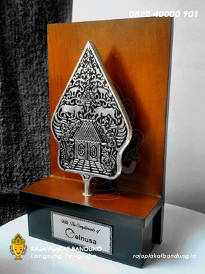 plakat elnusa, plakat penghargaan, plakat penghargaan perusahaan, plakat penghargaan custom, custom plakat penghargaan, plakat penghargaan dinas, plakat perusahaan, plakat penghargaan untuk perusahaan, piala penghargaan, plakat penghargaan perusahaan custom, desain plakat perusahaan, contoh plakat penghargaan, jual plakat penghargaan, plakat penghargaan bandung, plakat penghargaan terdekat, piala custom, plakat custom, raja plakat bandung, souvenir premium