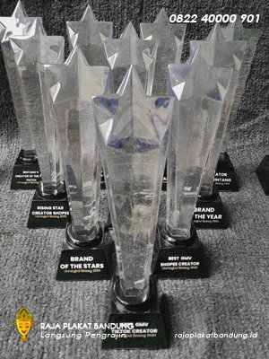 piala merangkul bintang, custom piala resin, piala merangkul bintang custom, custom piala bandung, piala perusahaan, piala perusahaan custom, custom piala bandung, custom piala terdekat, contoh piala custom, piala custom jakarta, piala custom corporate, piala corporate custom, piala resin custom, piala bintang, piala bintang custom, custom piala bintang resin, piala bintang resin, piala resin bintang, piala surabaya, piala custom murah, piala custom terdekat, piala custom terbaik, raja plakat bandung, piala custom, plakat custom, souvenir custom, raja plakat bandung