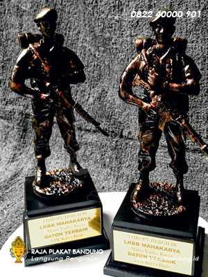 piala LKBB, piala resin LKBB, trofi LKBB bahan resin, piala lomba LKBB, piala juara LKBB, piala turnamen LKBB, piala resin custom, trofi resin eksklusif, piala olahraga LKBB, penghargaan LKBB, piala resin ringan, piala kompetisi LKBB, piala event LKBB, piala hadiah resin, trofi desain modern LKBB, piala resin, custom piala resin, piala tentara, miniatur tentara, miniatur resin tentara, miniatur custom, custom miniatur, miniatur bandung, jual miniatur bandung, contoh miniatur tentara, miniatur tentara mewah, piala custom, custom piala, piala tentara custom, custom piala tentara, piala resin custom, custom piala resin, piala resin bandung, piala tentara custom bandung, jual piala tentara, piala tentara custom terdekat, raja plakat bandung, souvenir premium