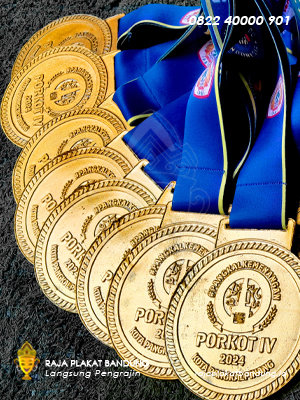 medali Porkot, medali logam Porkot, medali lomba Porkot, medali kejuaraan Porkot, medali bahan logam, medali logam olahraga, medali turnamen kota, medali atlet Porkot, medali juara Porkot, medali custom logam, medali sport event, medali resmi Porkot, medali pertandingan olahraga kota, medali logam eksklusif, medali kompetisi olahraga, medali logam, medali custom, medali custom bandung, medali perak, jual medali, contoh medali, medali kejuaraan, contoh medali kejuaraan, desain medali, raja plakat bandung, souvenir premium, piala custom