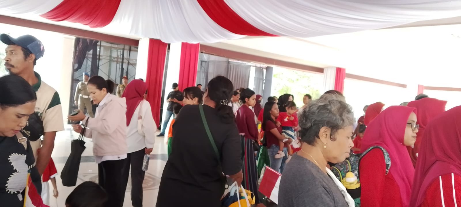img-1786570080.jpg