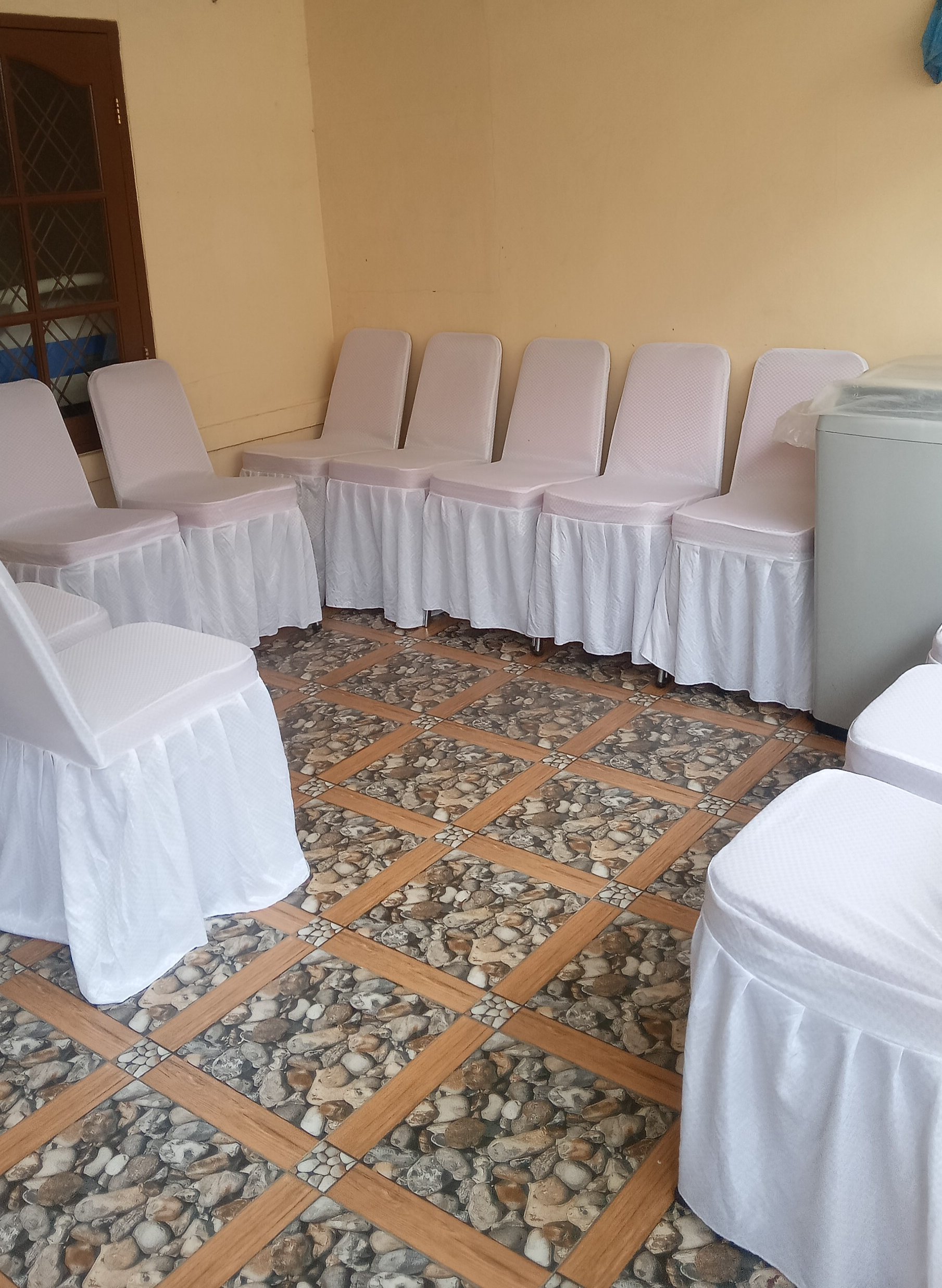 img-1791370217.jpg