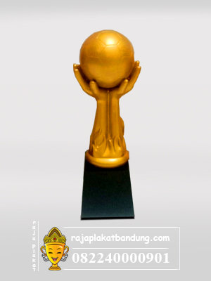 Piala Resin Berkualitas Langsung Dari Pengrajin