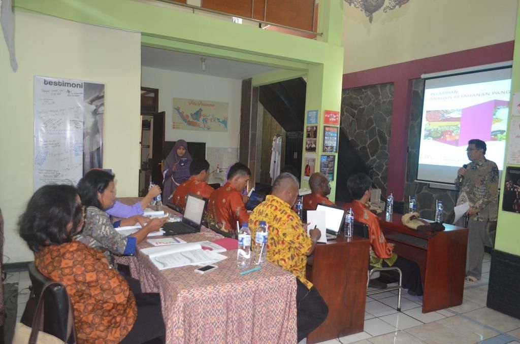 Pelatihan Analisis Ketahanan Pangan Batch 2 2017