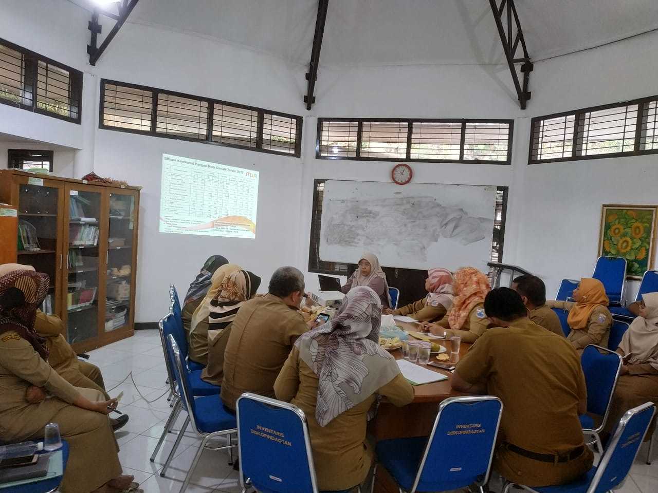 Pembahasan Laporan Akhir Kajian Neraca Bahan Makanan dan Pola Pangan Harapan Kota Cimahi 2018