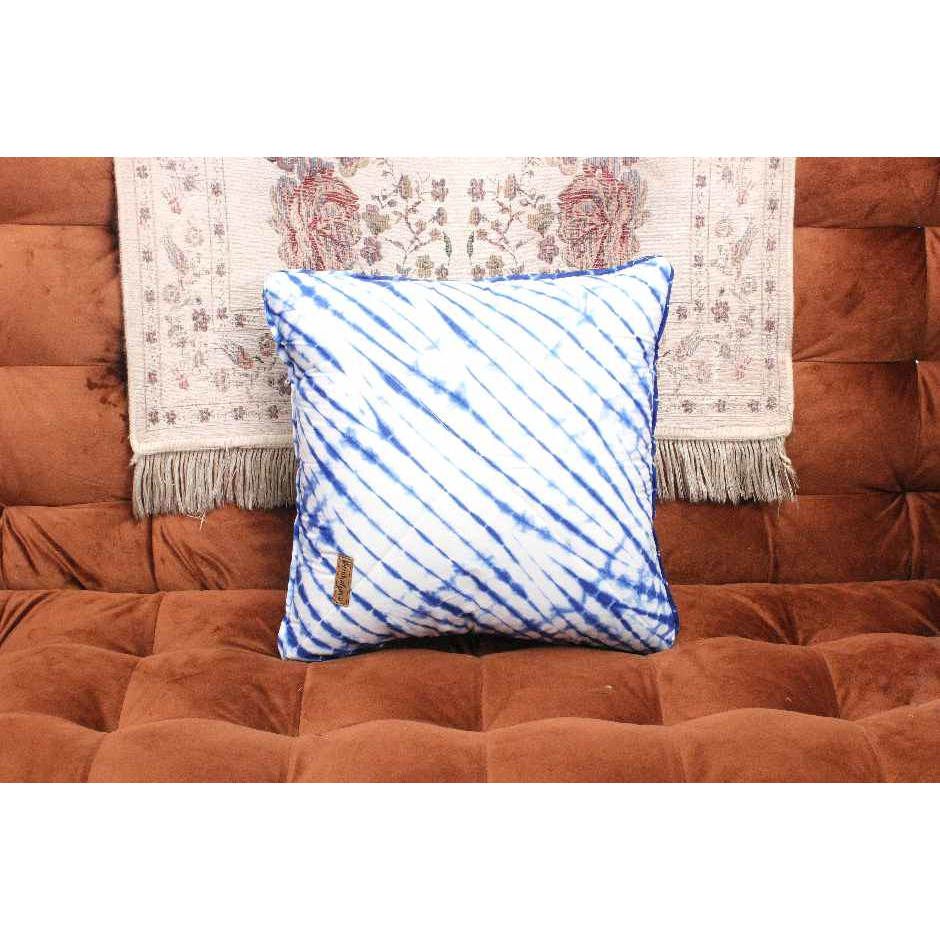 Sarung bantal Motif Shibori