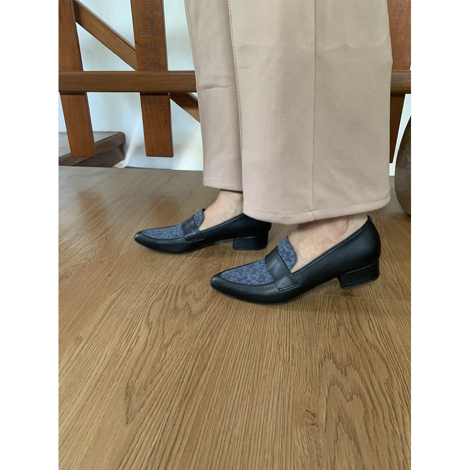 Nalika Emboss Heels