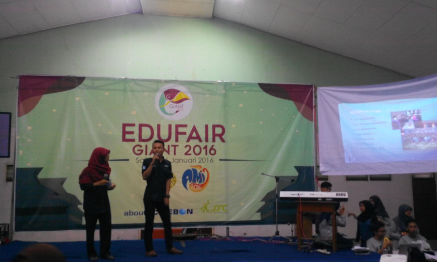STIKes Cirebon lakukan promosi dalam acara EDU Fair 2016