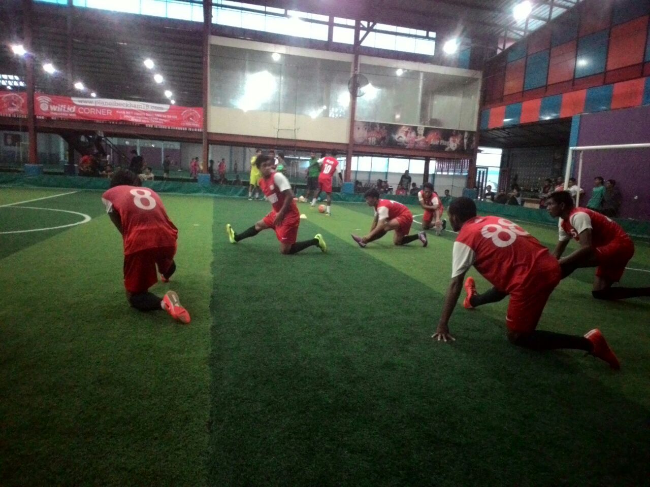 PSM Makassar berlatih di Lapangan Futsal Planet Beckham 18 Gowa