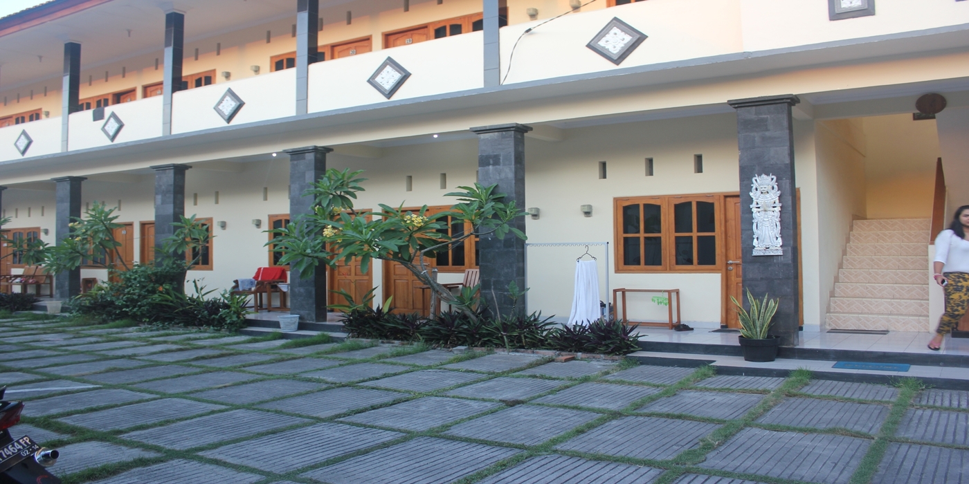 Savitri Home Stay