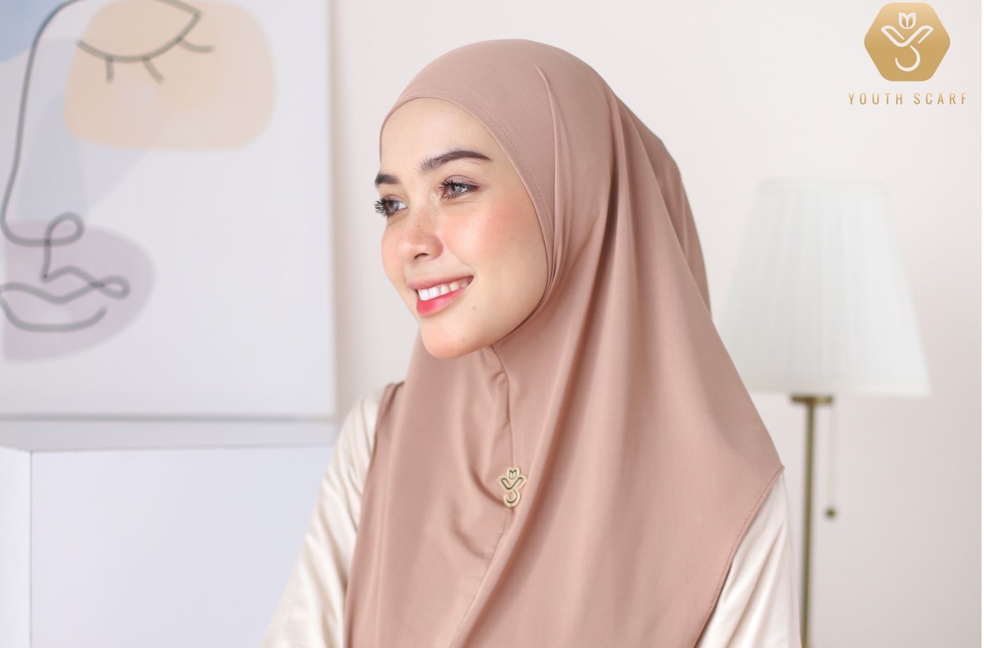 Trik Make Up agar Terlihat Cantik dan Awet Muda