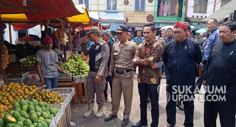UPTD Pasar Cicurug Minta PKL Pindah Tanpa Dipaksa
