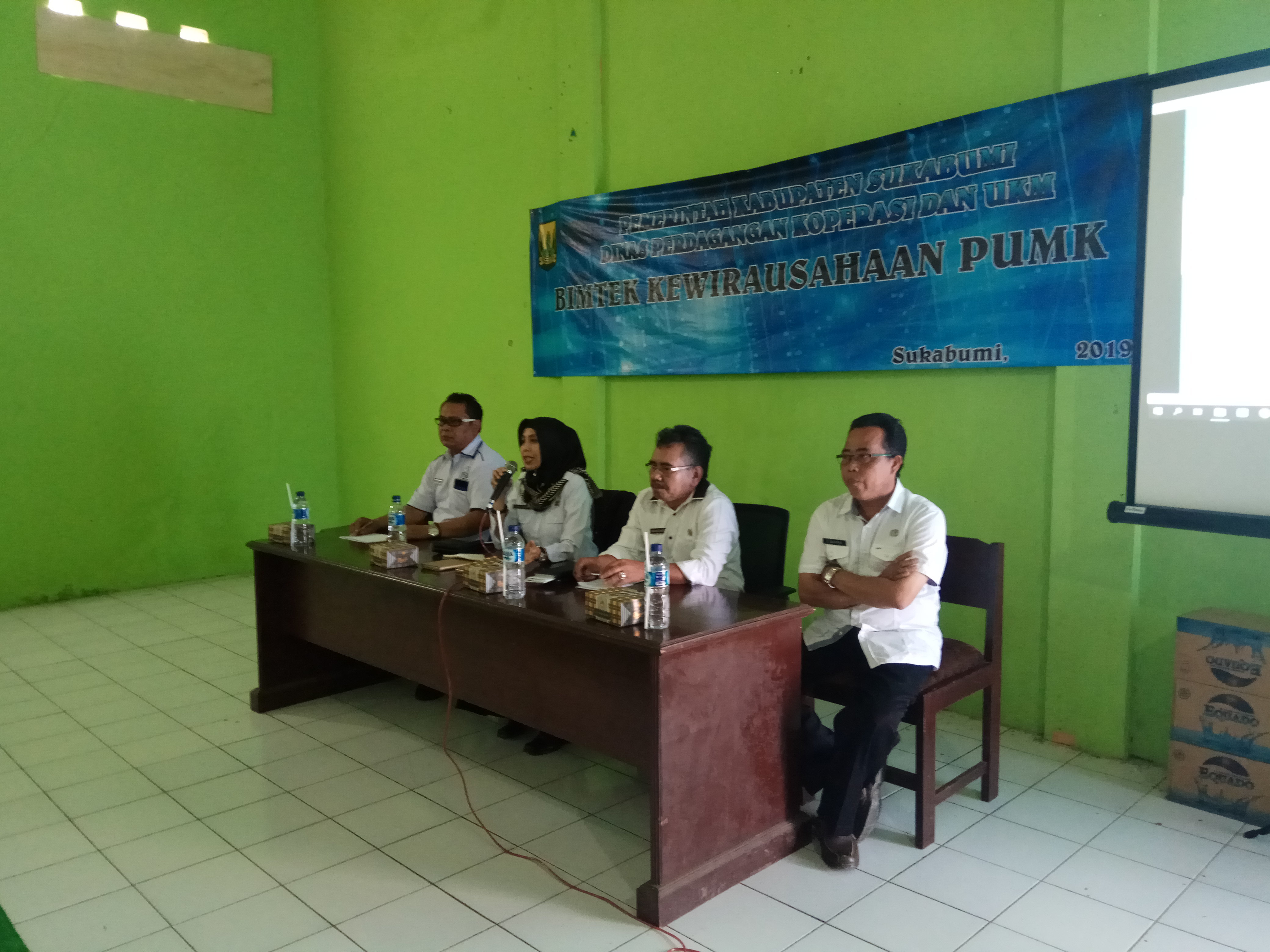img-1550460378.jpg