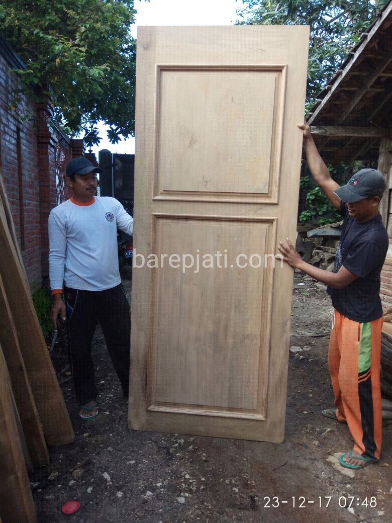 1 Set Model Pintu Rumah Minimalis