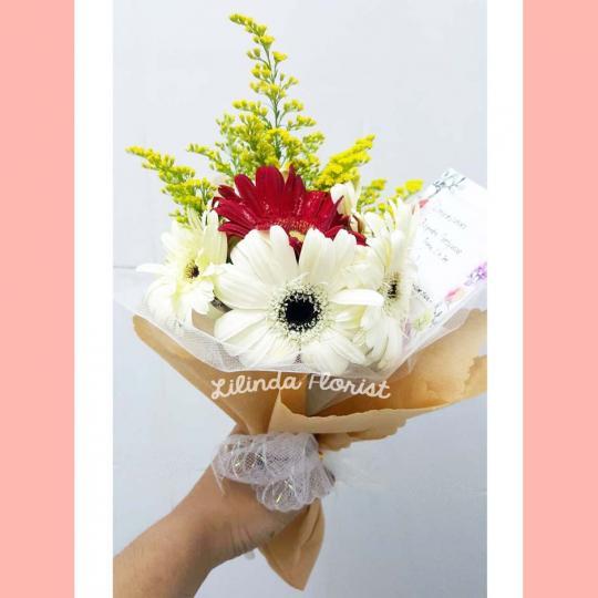 Hand Bouquet Bandung 018