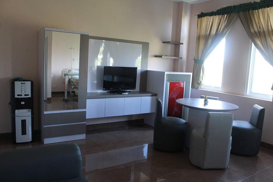 img-1462869625.jpg