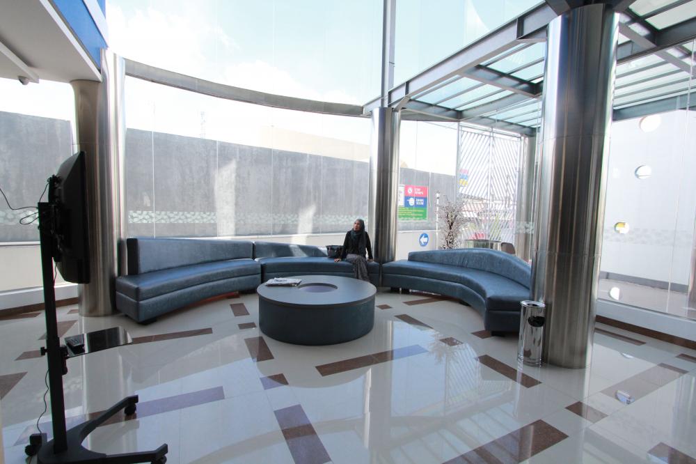 img-1462874123.jpg