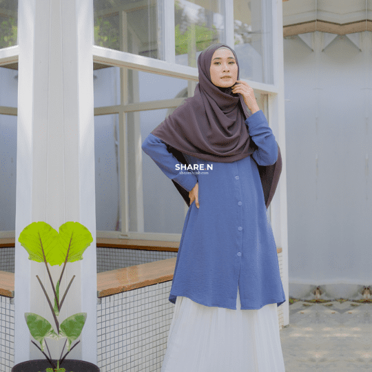 Kemeja Tunik wanita Bahan Airflow Crinkle-Tunik Dwina Denim Sharen Hijab