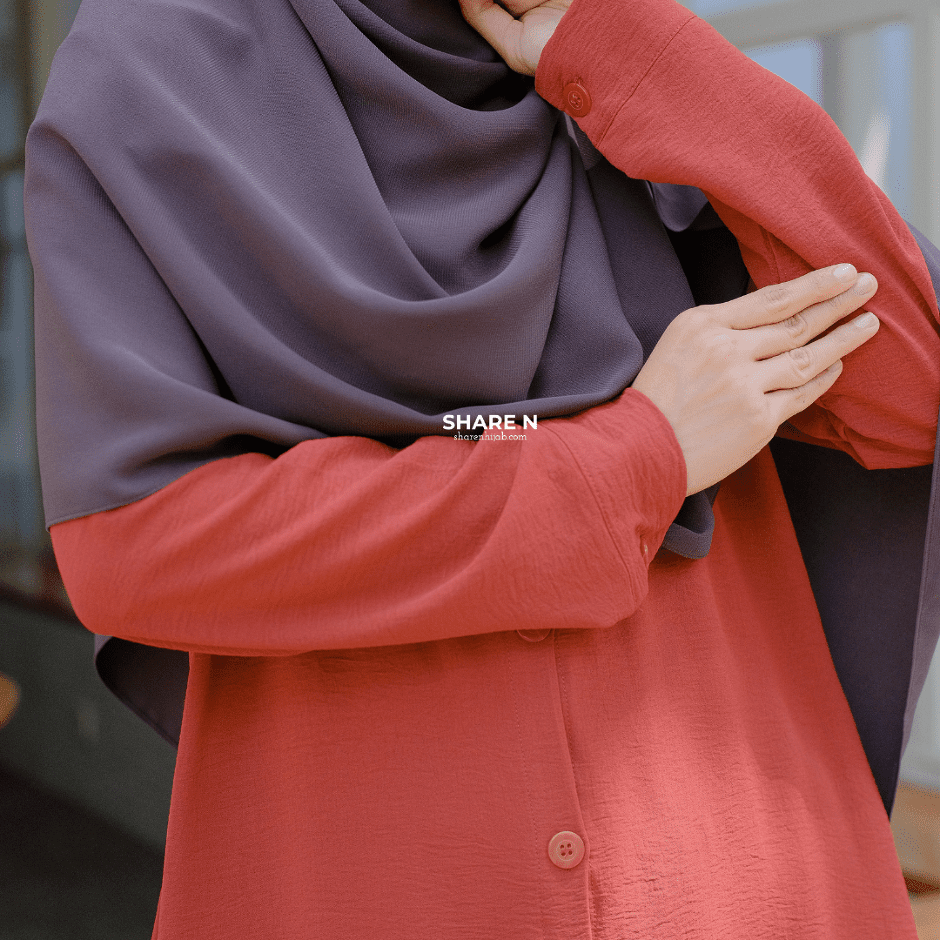 Kemeja Tunik wanita Bahan Airflow Crinkle-Tunik Dwina Terracotta Sharen Hijab