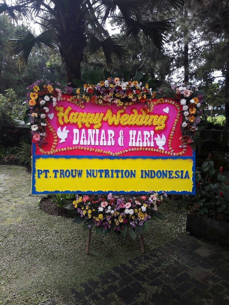 toko karangan bunga di jakarta – 0857.1606.5000