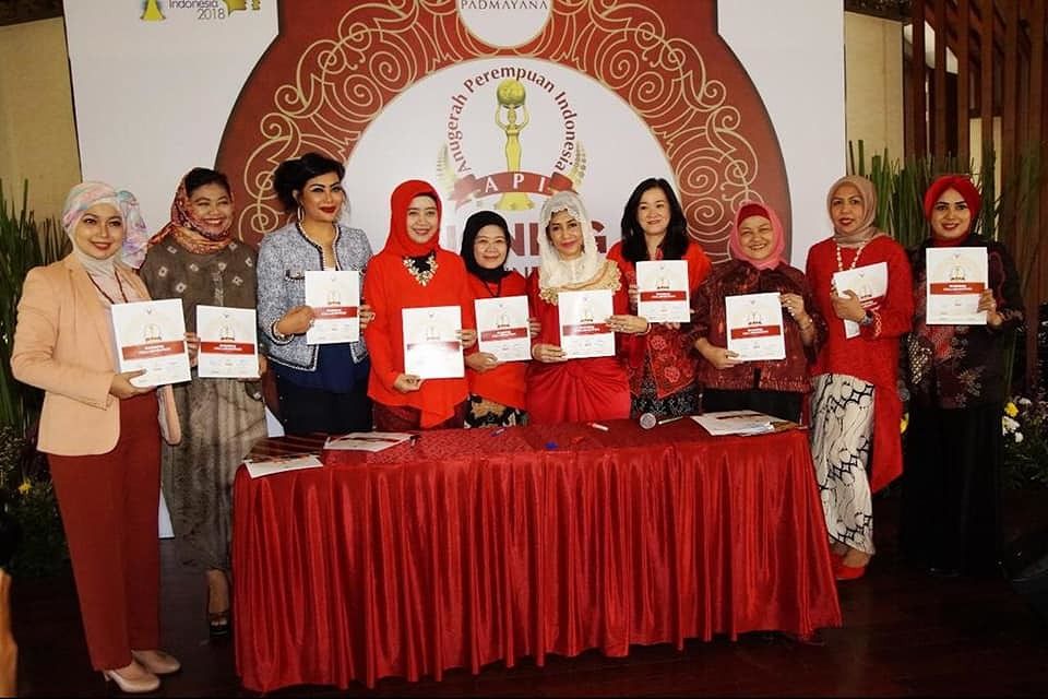 Maya Kembali Raih Anugerah Perempuan Indonesia 2018