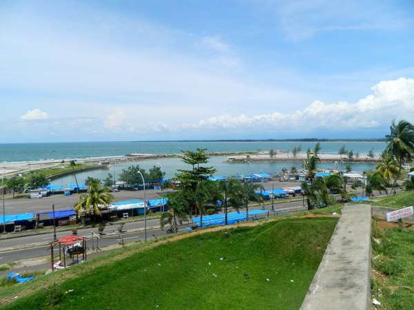 Menyusuri Lima Pantai Cantik di Bengkulu