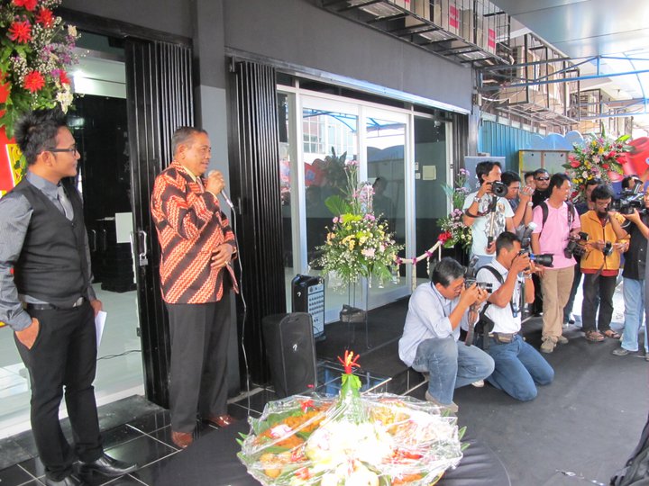 img-1479278579.jpg