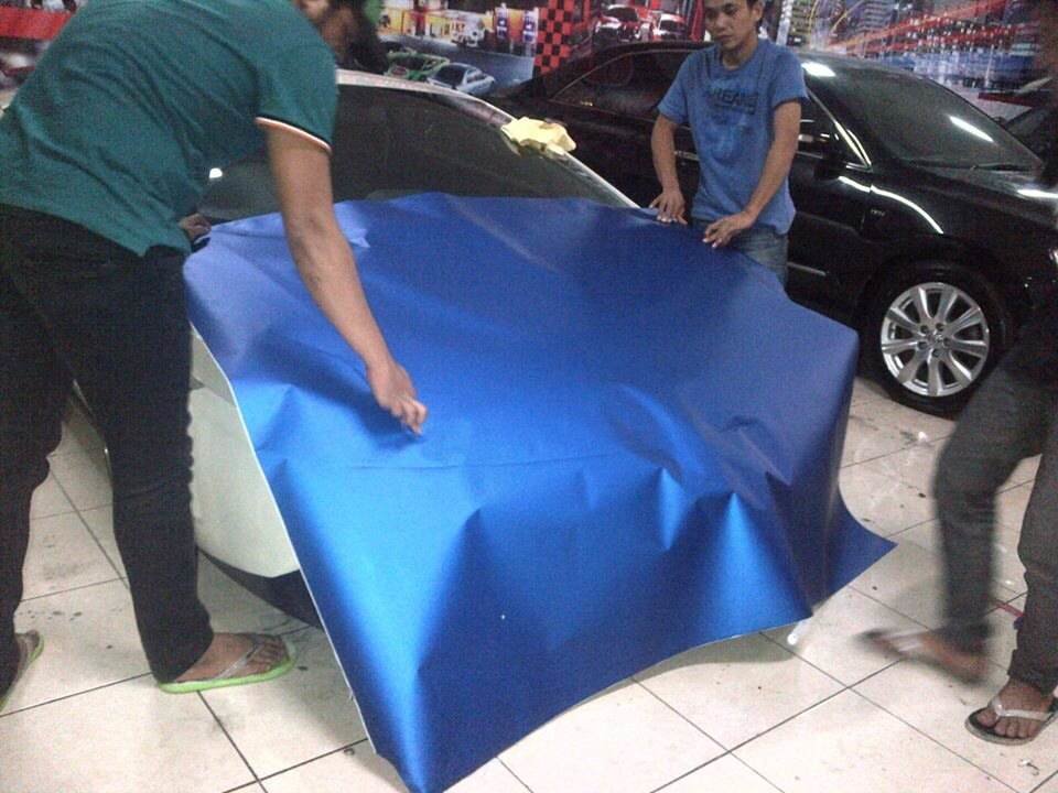 Jasa pasang sticker mobil Jakarta barat