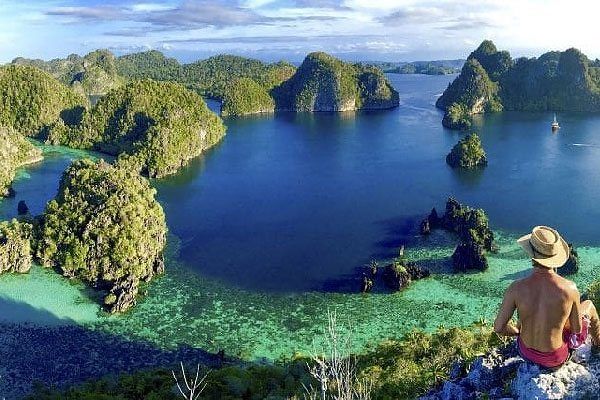 5 Tempat Wisata Di Papua ini Menarik untuk Dikunjungi