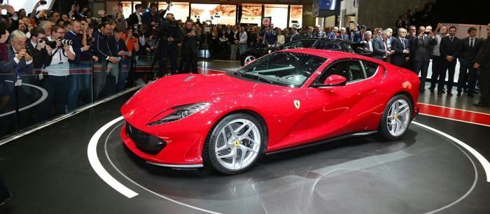 Ferrari 812 Superfast Ferrari Terkuat dan Terkencang