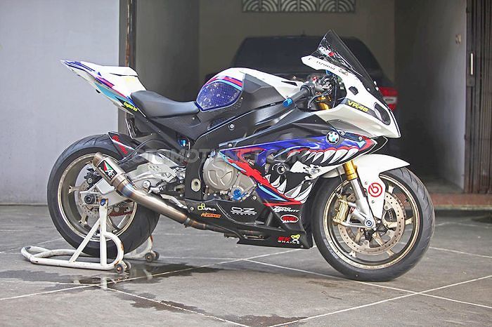 Modifikasi BMW S1000RR Ala WSBK