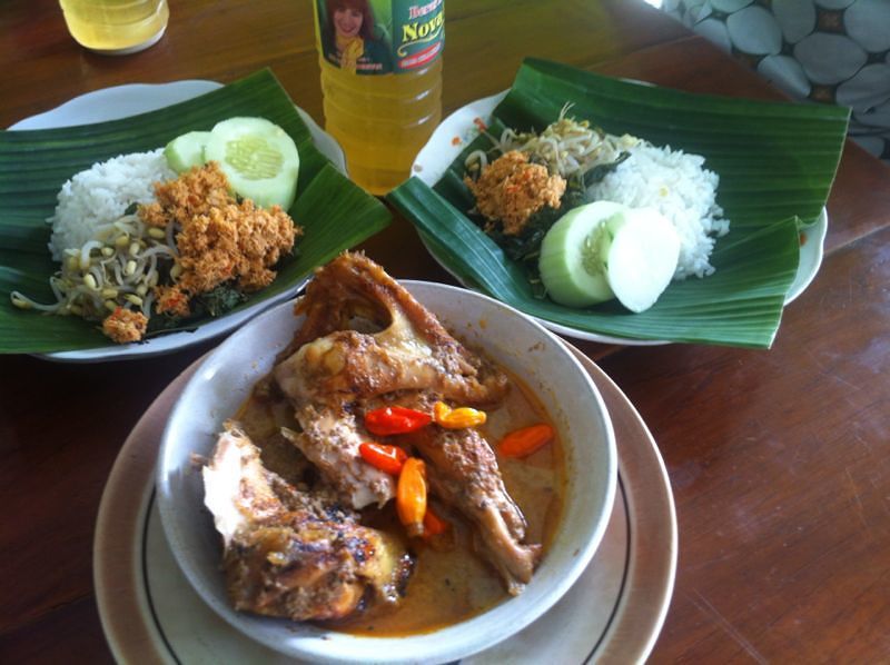 KULINER TRENGGALEK