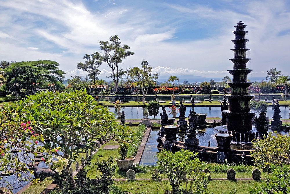 TAMAN TIRTA GANGGA