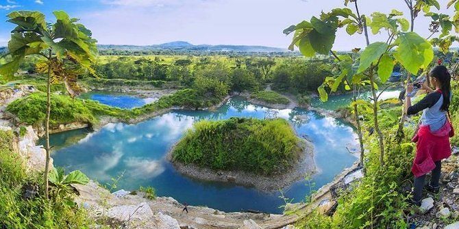 Danau Paling Biru Di Indonesia