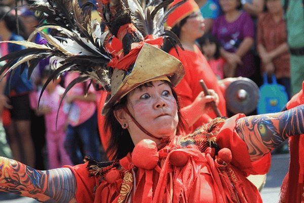 3 Lomba Pawai Di Kota Tomohon Ini Unik Banget