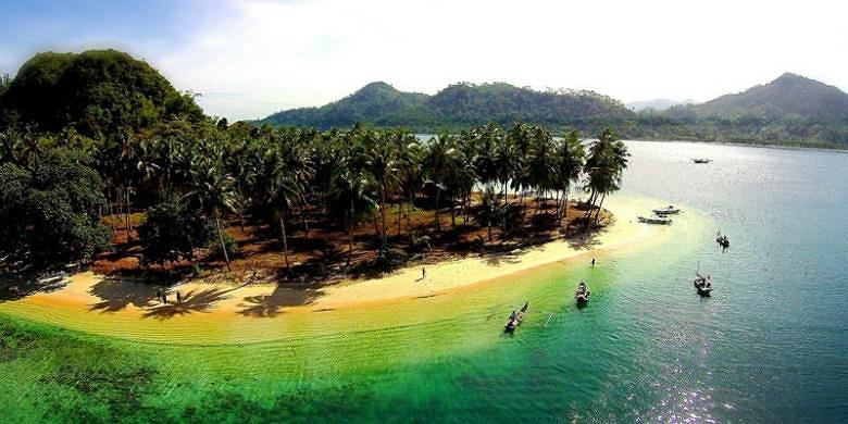 WISATA PULAU PAGANG DAN PULAU PASUMPAHAN