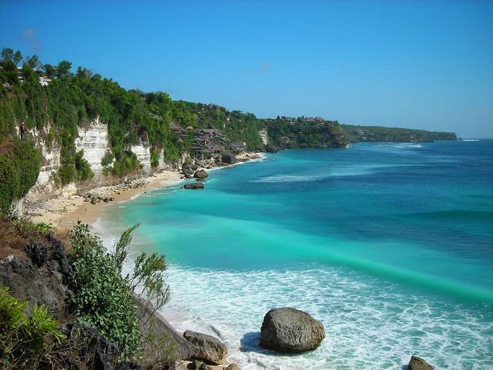 SEJARAH DAN AURA MISTIS PULAU NATUNA
